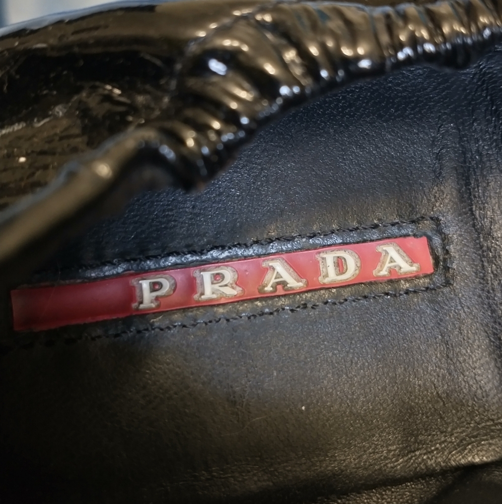 π― Authentic PRADA Black Patent Women's Flats - Picture 3 of 12